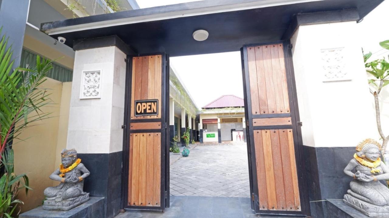 V Canggu Dormitory מראה חיצוני תמונה